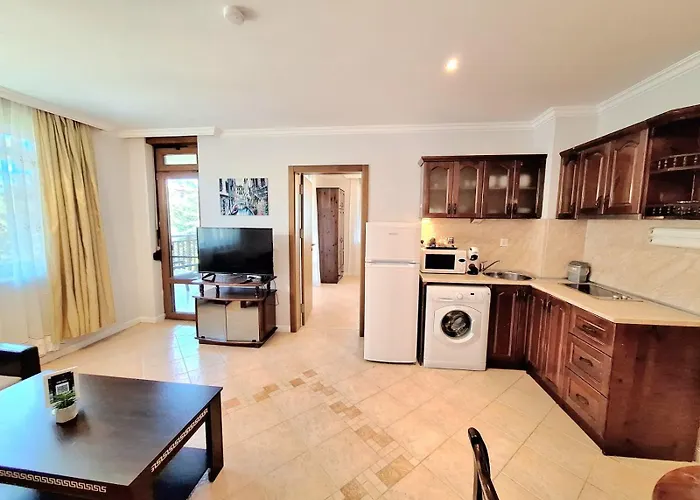 Апартамент Marina Forest Созопол