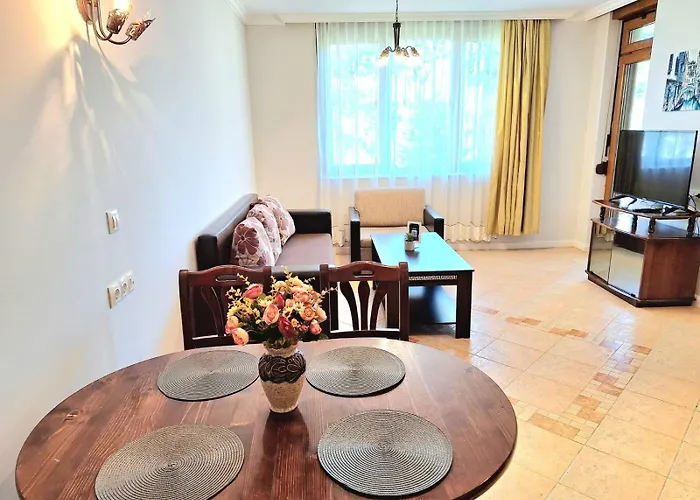 Апартамент Marina Forest Созопол